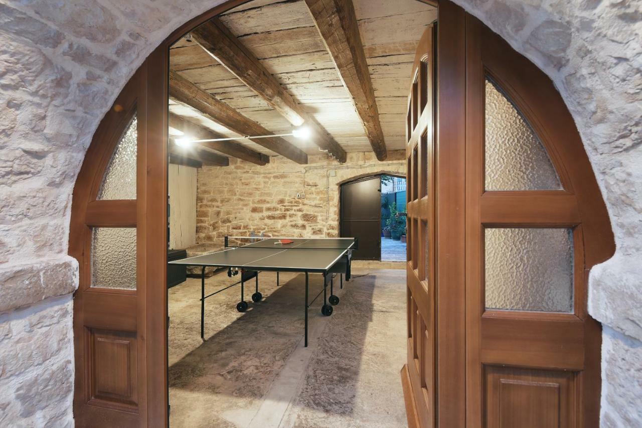 Palazzo 1812 Villa Krnica Buitenkant foto